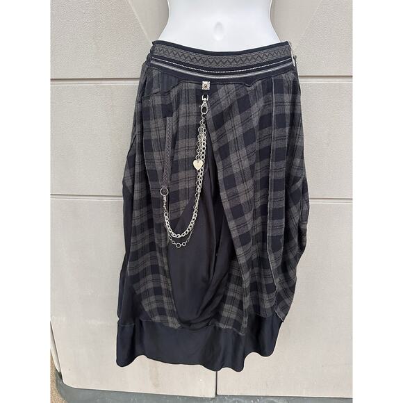 High Knit Claire Campbell wool Asymmetric Draped Kilt Skirt Sz 6 Tartan Grey